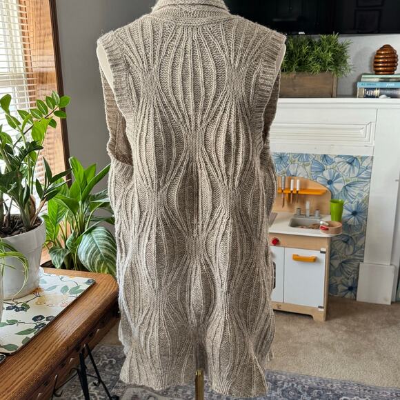 Cabi Sweater Vest Size Large Boho Textured Chunky Knit Beige Long Open Front - Picture 3 of 12